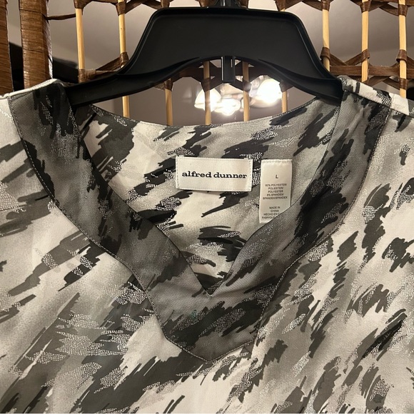 Alfred Dunner blouse size large - Picture 3 of 4